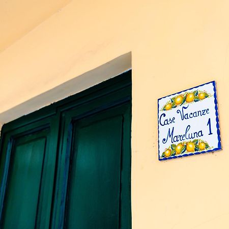 Mare Luna accommodation Salerno Esterno foto
